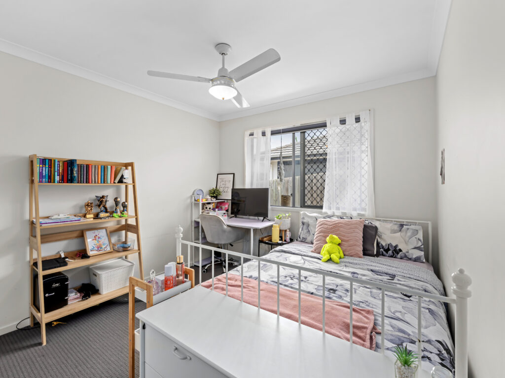 29 Meadows Circuit, Bellbird Park, QLD 4300