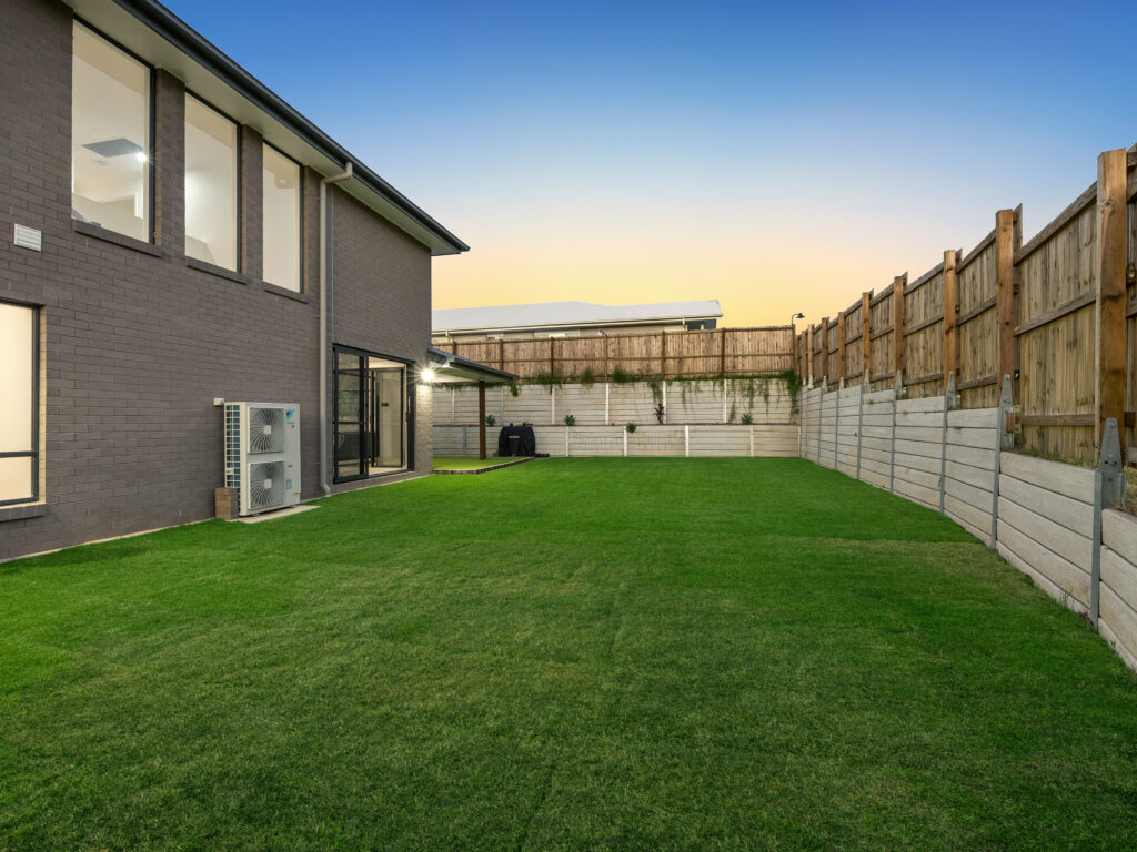 8 Carello Street, Ripley, QLD 4306