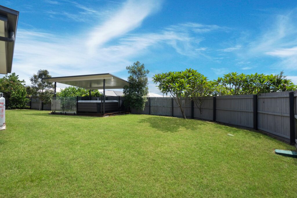 30 Bottlebrush Drive, Deebing Heights, QLD 4306