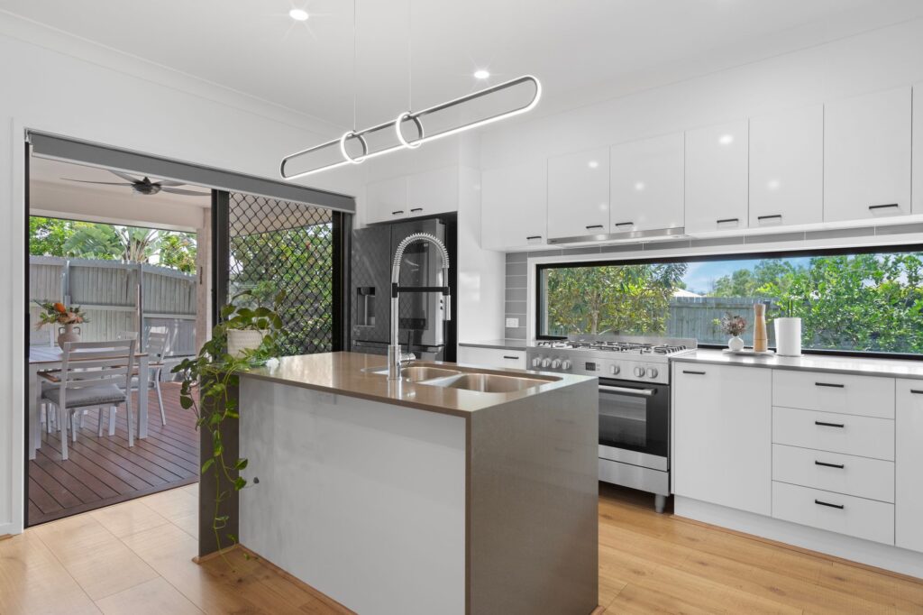 30 Bottlebrush Drive, Deebing Heights, QLD 4306