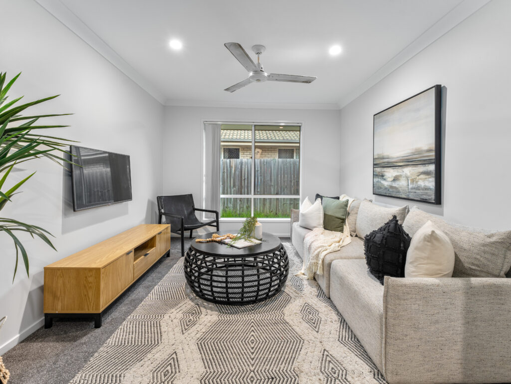 House-Redbank Plains-QLD-R2-3982880