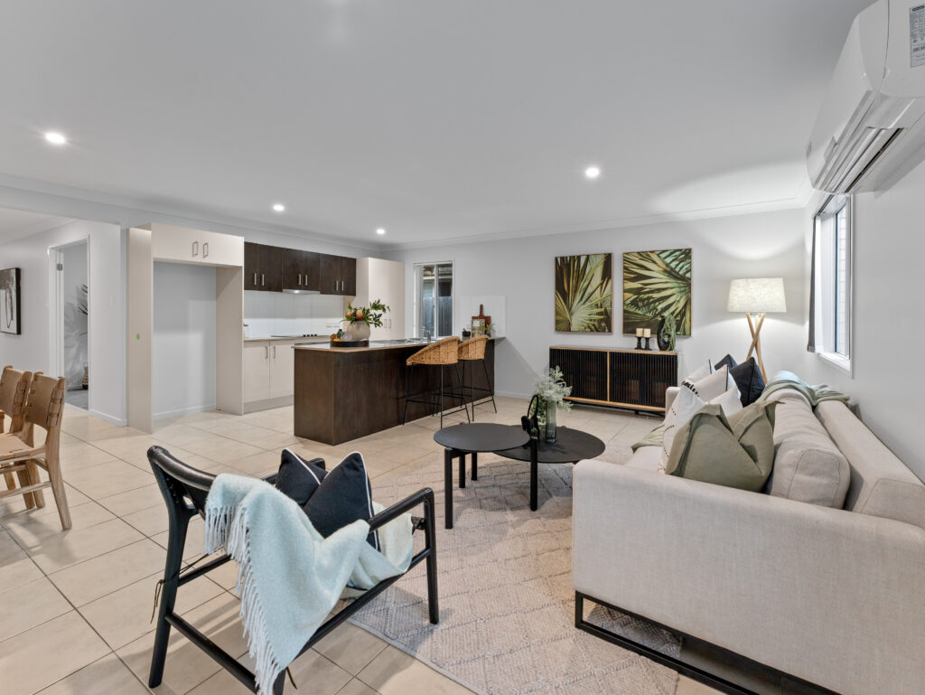 House-Redbank Plains-QLD-R2-3982880