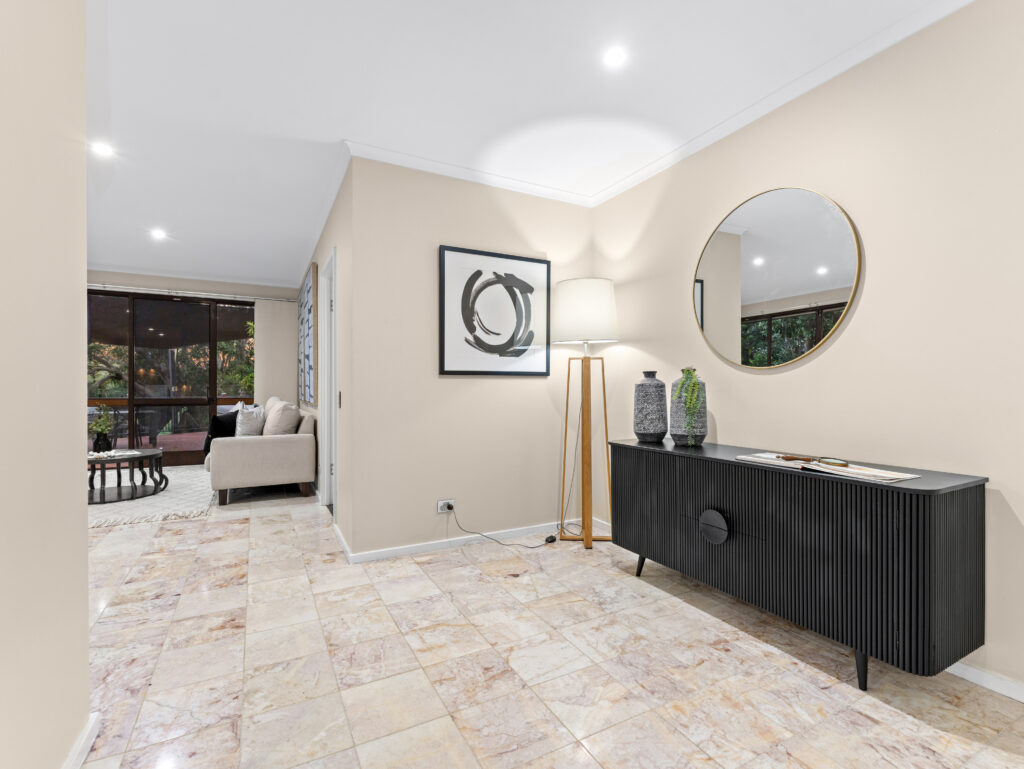 8 Jingara Court, Karana Downs, QLD 4306