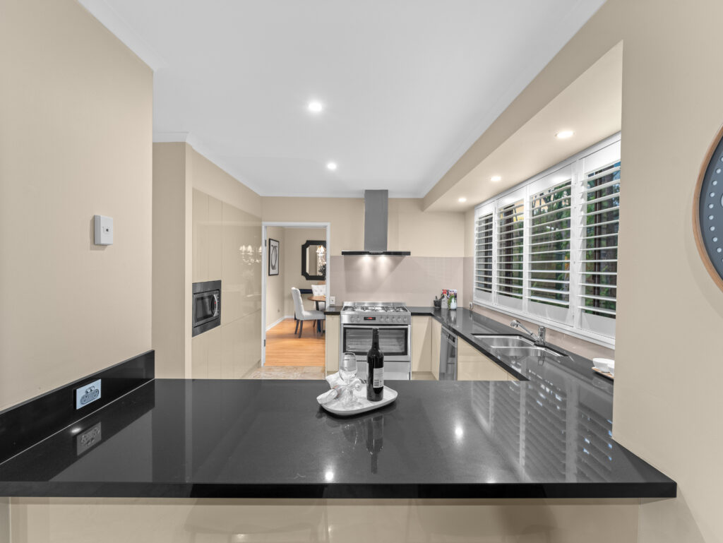 8 Jingara Court, Karana Downs, QLD 4306