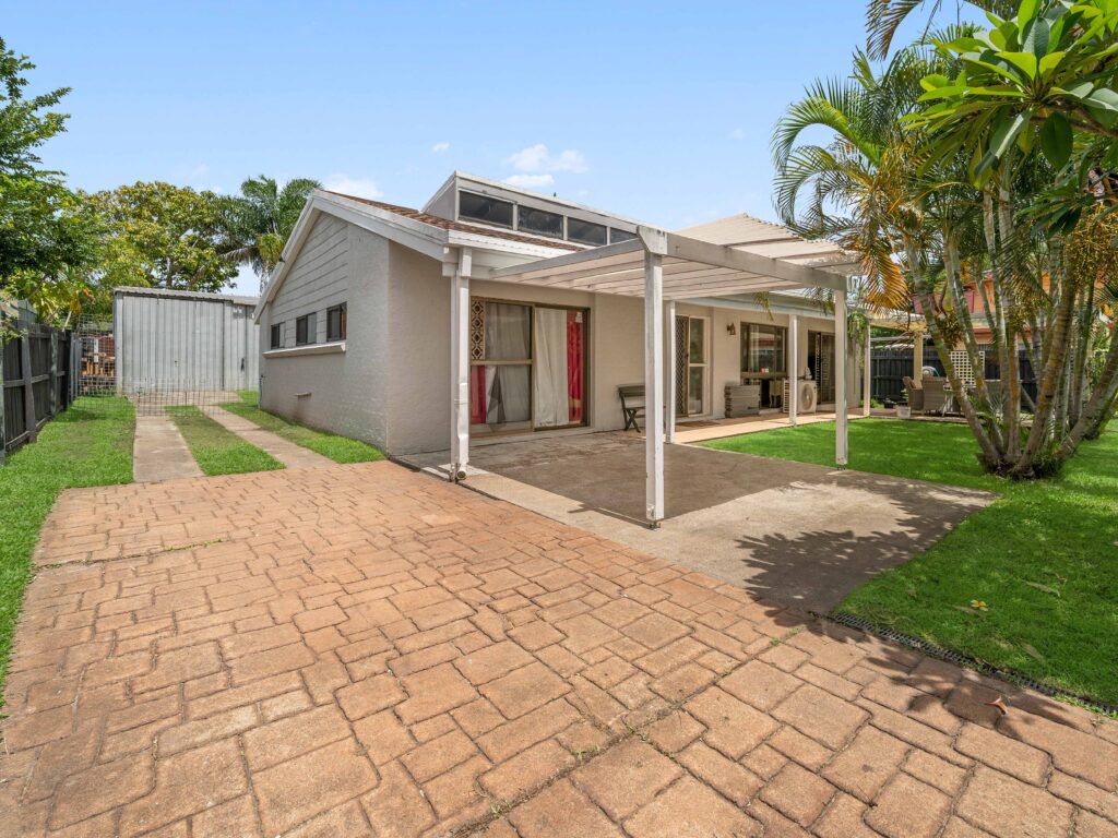10 Kennedy Drive, Redbank Plains, QLD 4301