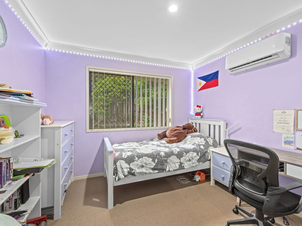 22 Harrison Grove, Deebing Heights, QLD 4306