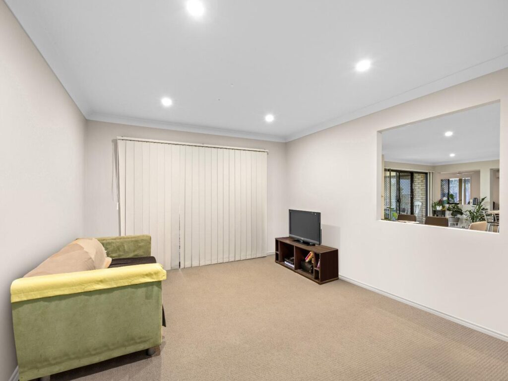 22 Harrison Grove, Deebing Heights, QLD 4306