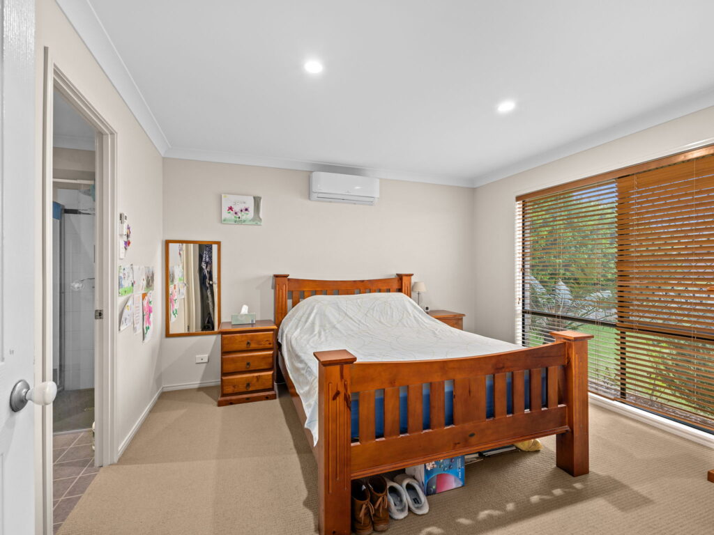 22 Harrison Grove, Deebing Heights, QLD 4306