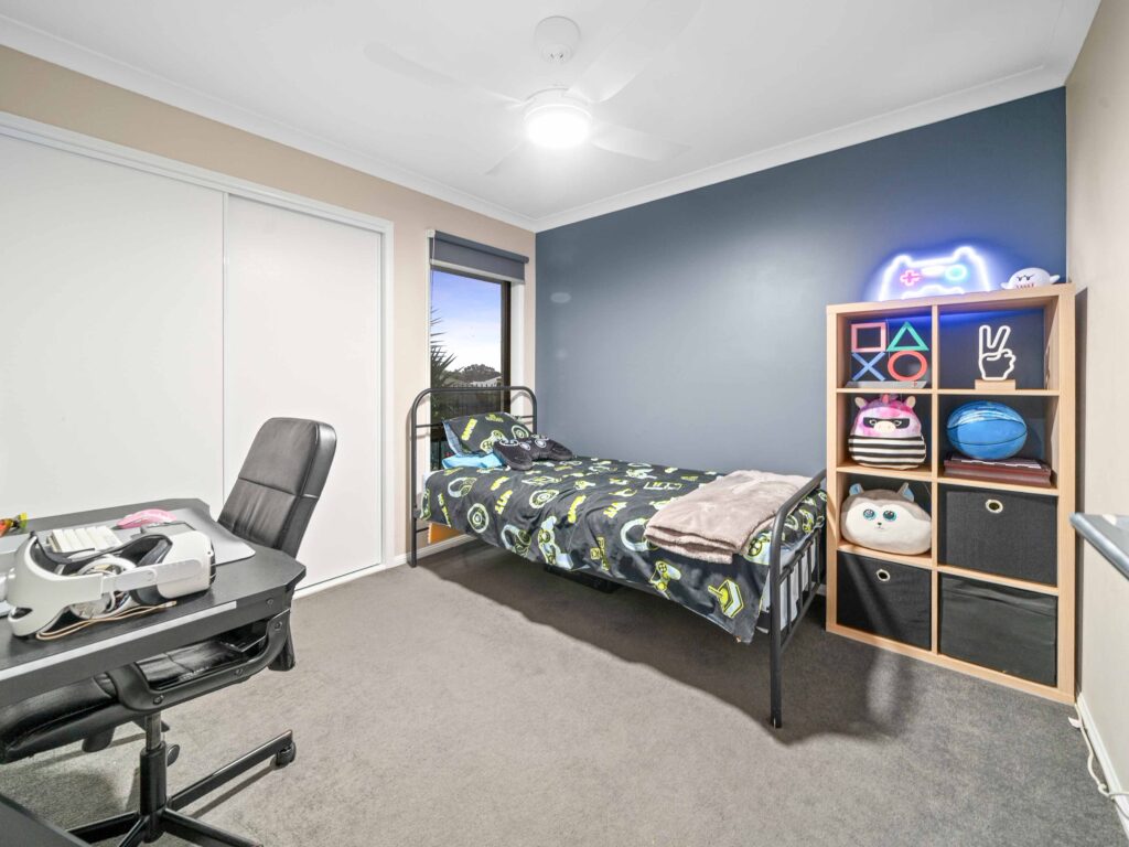5 Ironpot Street, Redbank Plains, QLD 4301