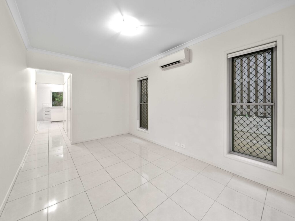 8 Koda Street, Ripley, QLD 4306