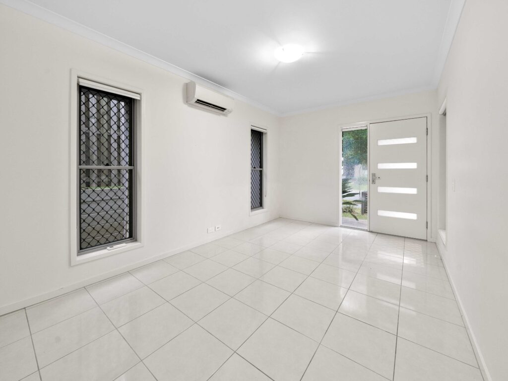 8 Koda Street, Ripley, QLD 4306