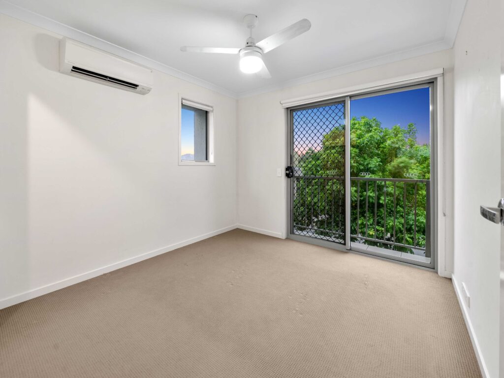 8 Koda Street, Ripley, QLD 4306