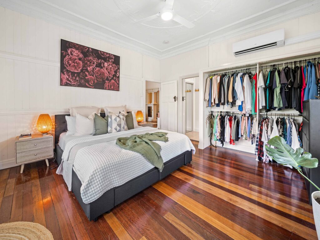 44 Cothill Road, Silkstone, QLD 4304
