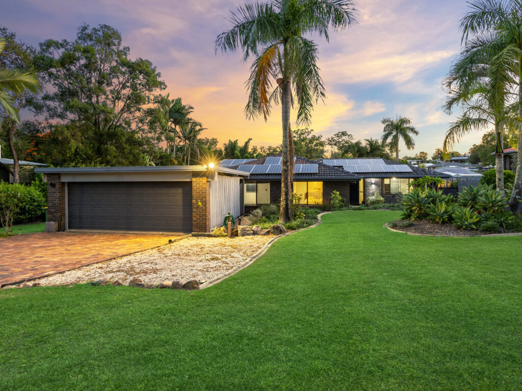 48 Brodzig Road, Chuwar, QLD 4306