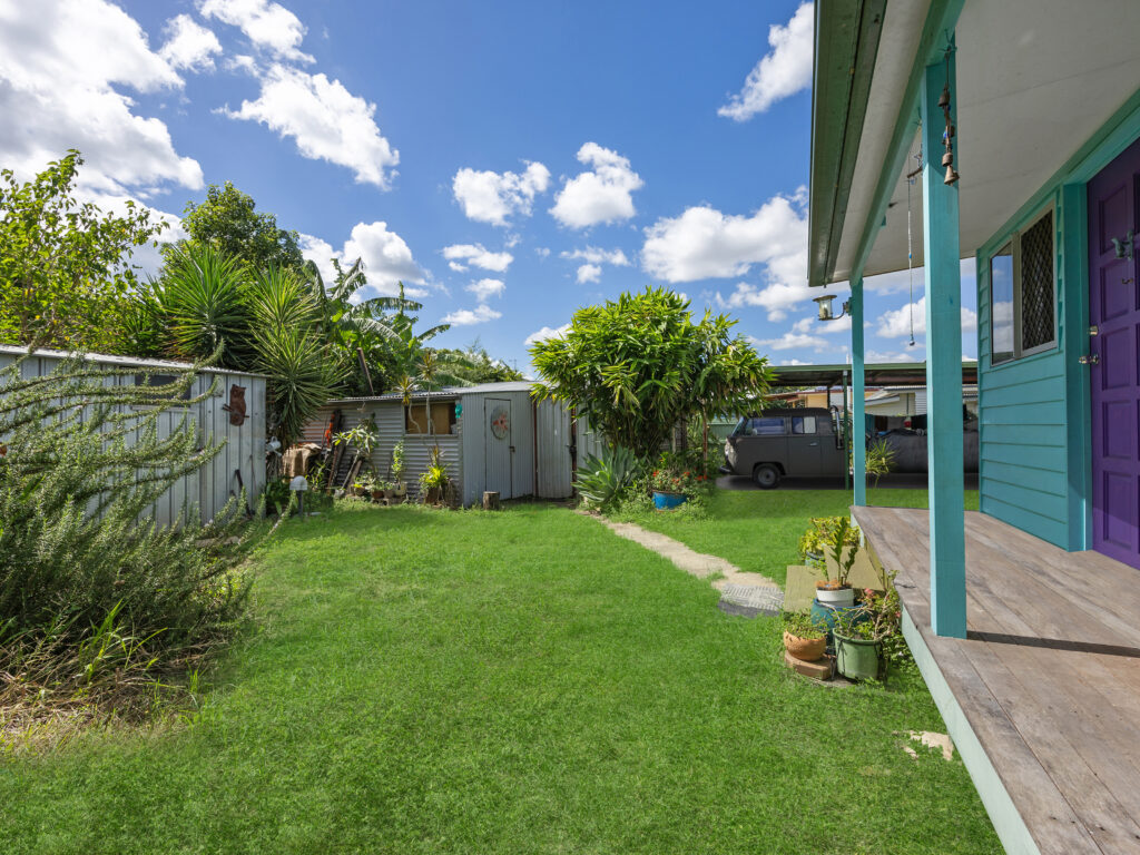 7 Hayes Street, Raceview, QLD 4305