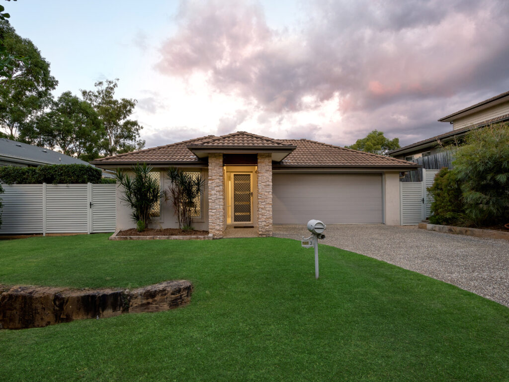 3 Beaumont Crescent, Bellbird Park, QLD 4300