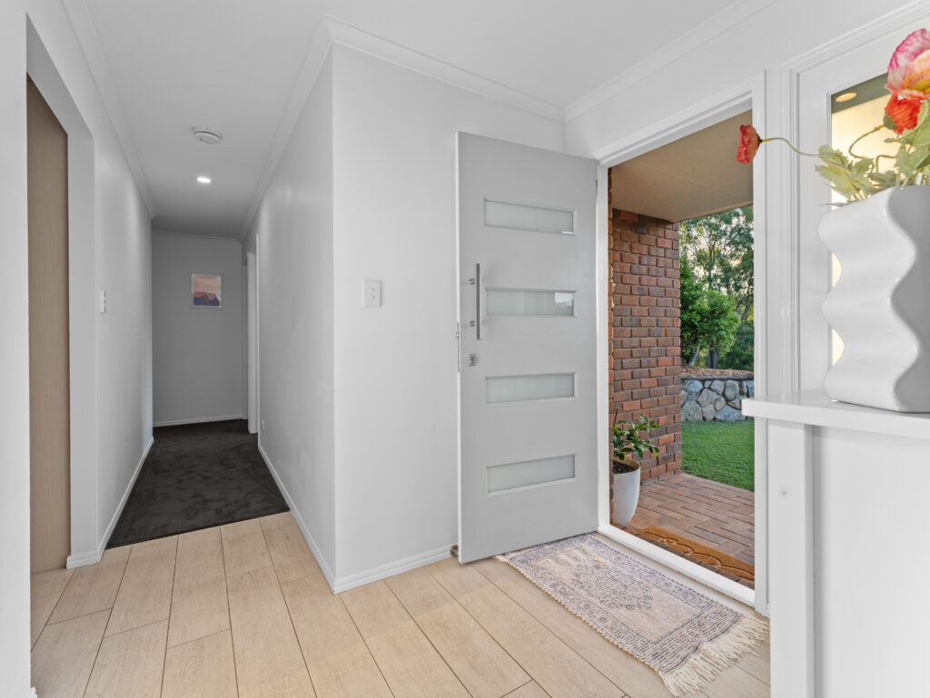 7 Tanderra Way, Karana Downs, QLD 4306