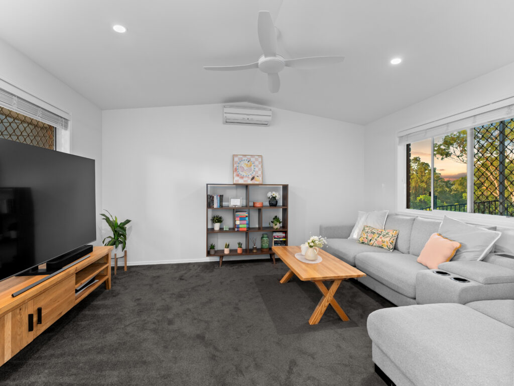 7 Tanderra Way, Karana Downs, QLD 4306