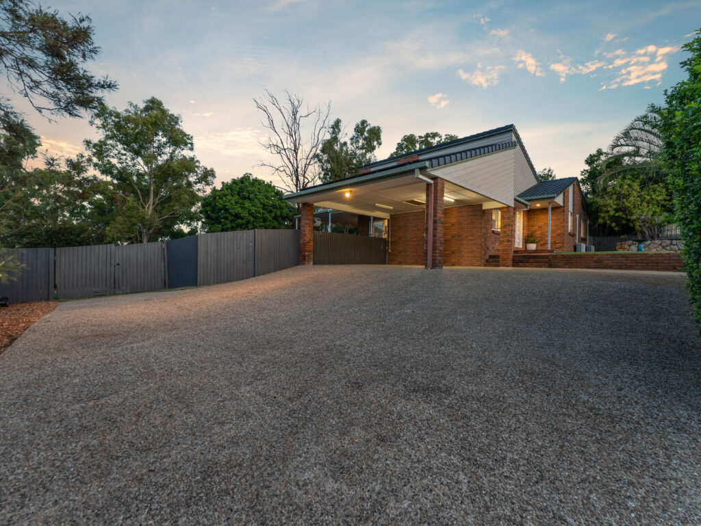 7 Tanderra Way, Karana Downs, QLD 4306