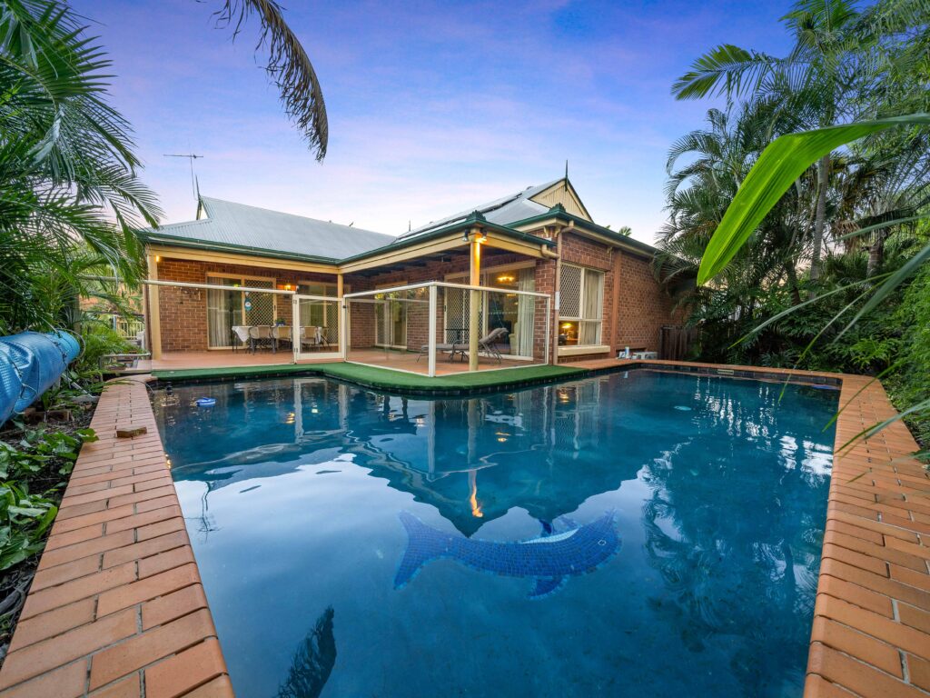18 Haswell Court, Raceview, QLD 4305
