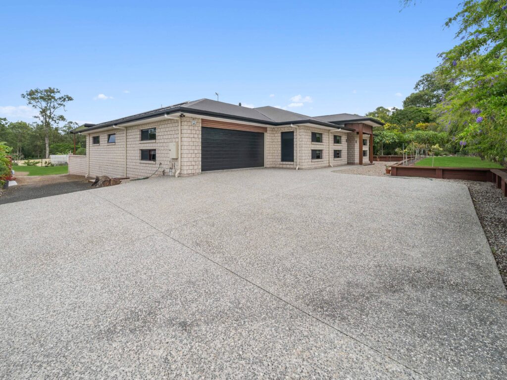 450 Junction Road, Karalee, QLD 4306