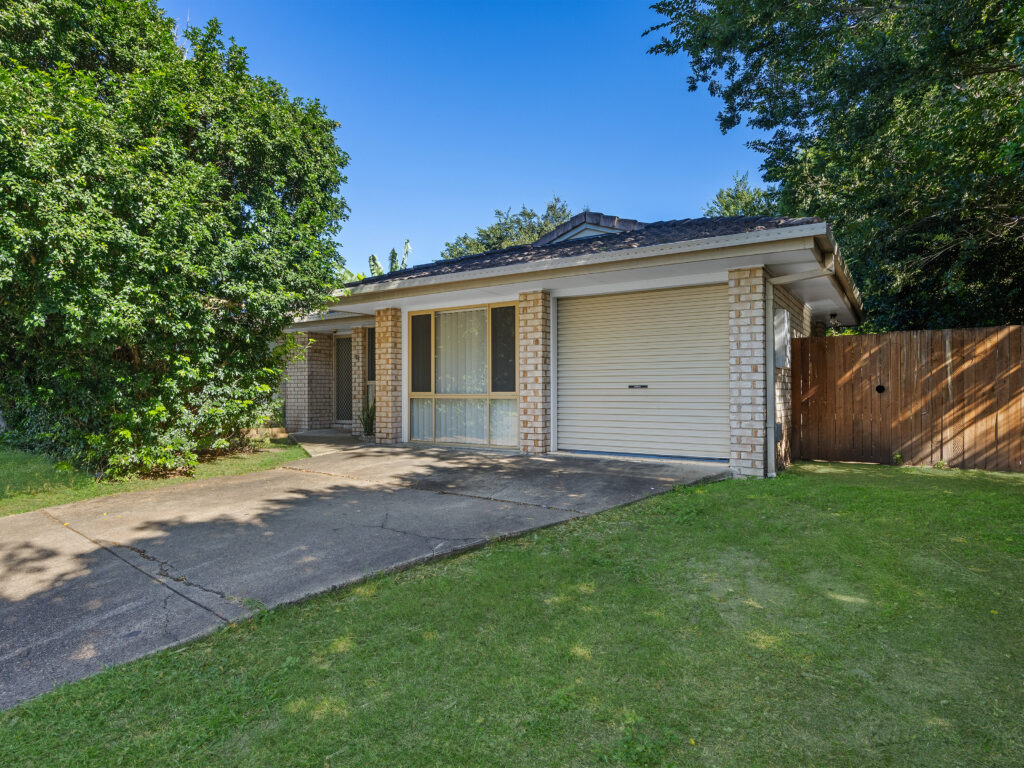 98 Highbury Drive, Redbank Plains, QLD 4301