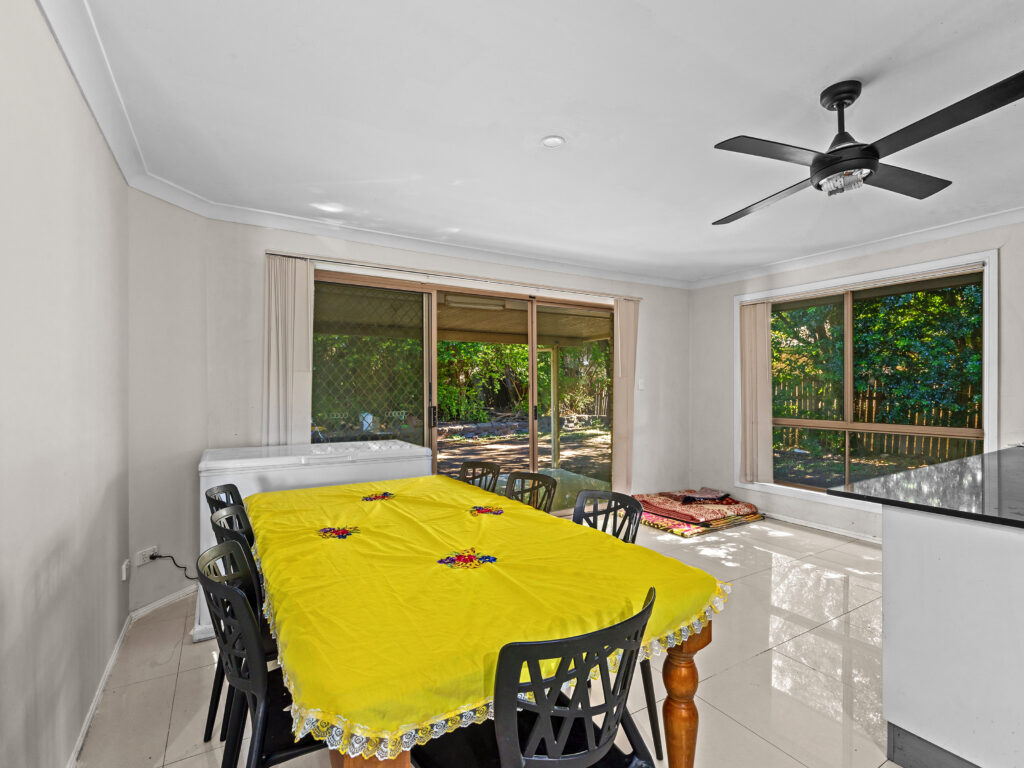 98 Highbury Drive, Redbank Plains, QLD 4301