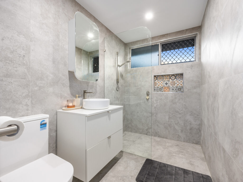 19 Albert Street, North Ipswich, QLD 4305