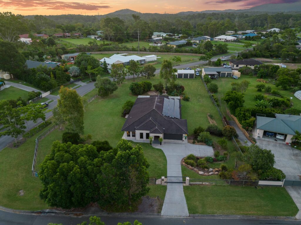 1 Waterlilly Drive, Karalee, QLD 4306