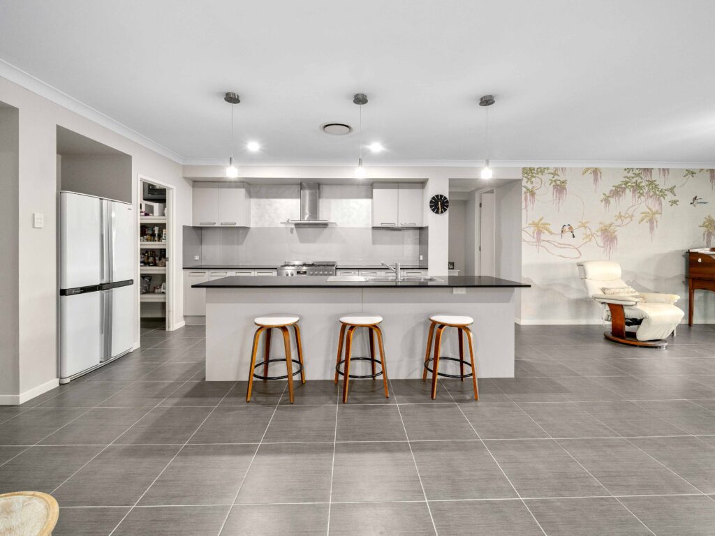 1 Waterlilly Drive, Karalee, QLD 4306