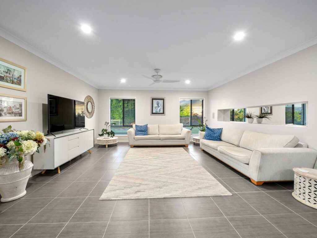 1 Waterlilly Drive, Karalee, QLD 4306