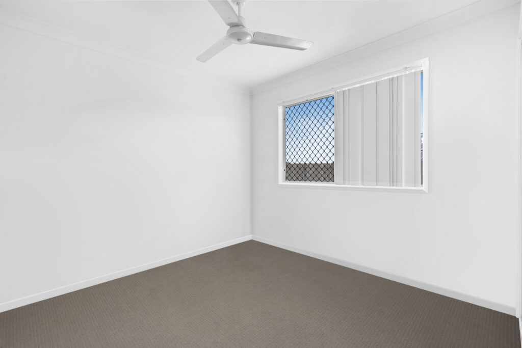 5 Pelling Place, Deebing Heights, QLD 4306