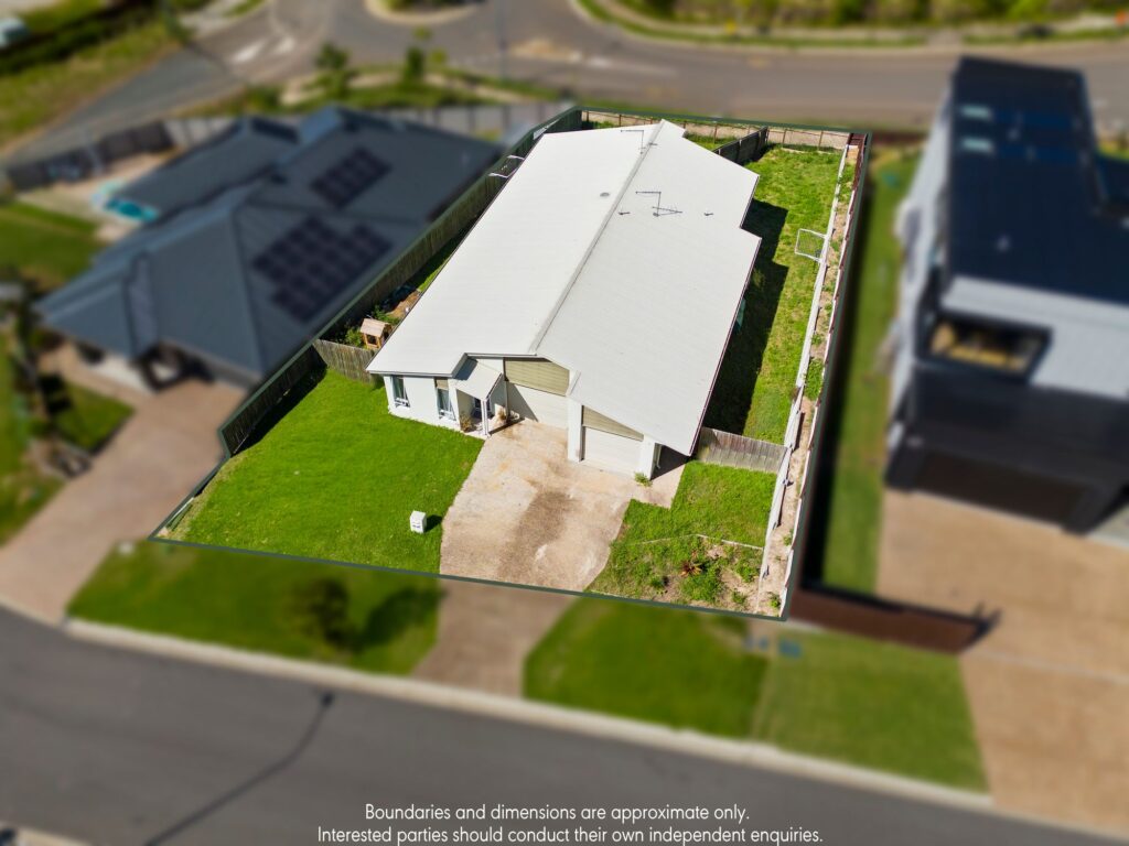 5 Pelling Place, Deebing Heights, QLD 4306