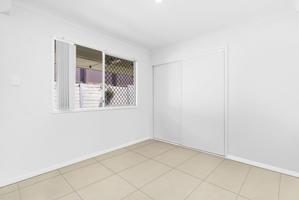 5 Pelling Place, Deebing Heights, QLD 4306