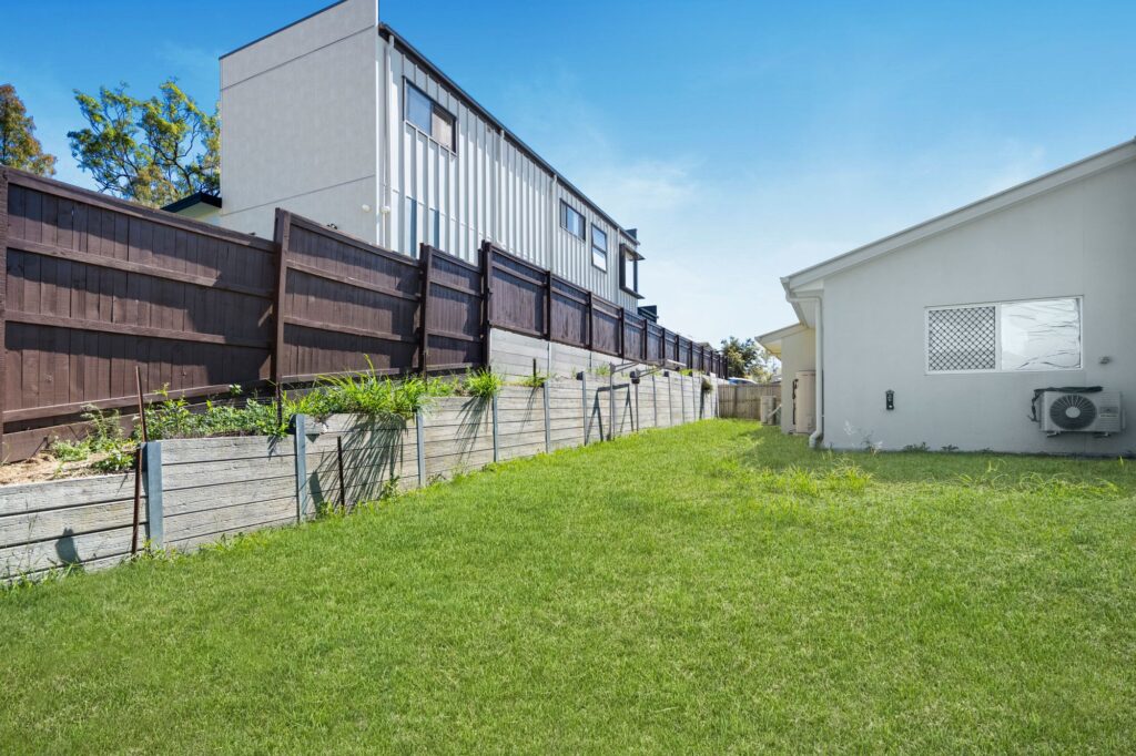 5 Pelling Place, Deebing Heights, QLD 4306