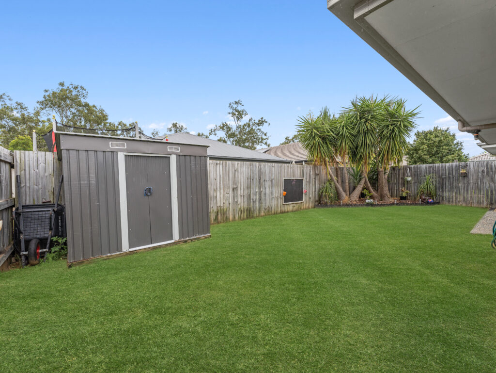 34 Waterfern Way, Ripley, QLD 4306