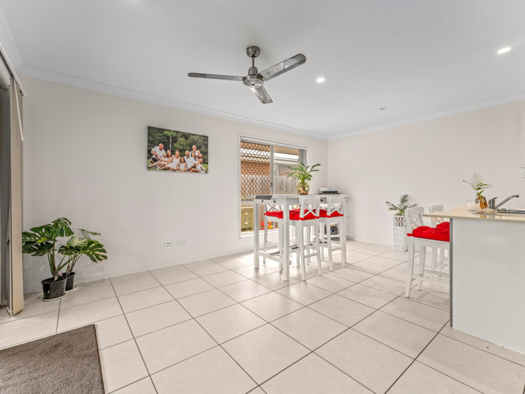 34 Waterfern Way, Ripley, QLD 4306