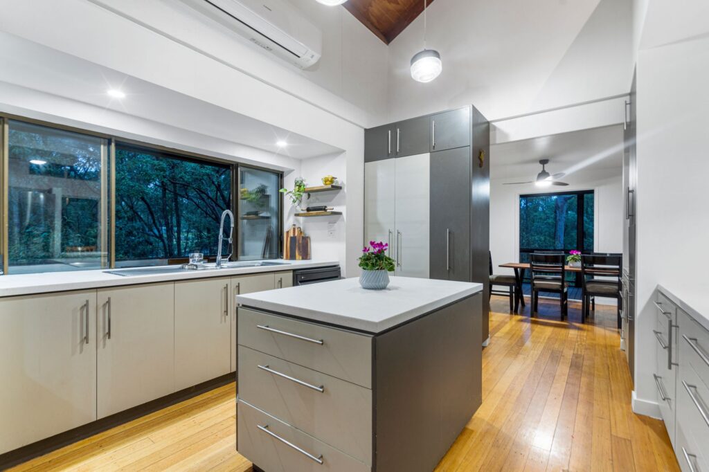 25 Lansdowne Way, Chuwar, QLD 4306