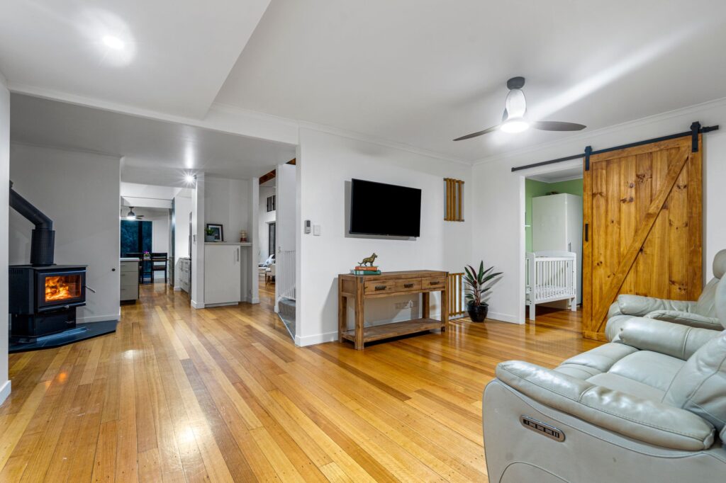 25 Lansdowne Way, Chuwar, QLD 4306