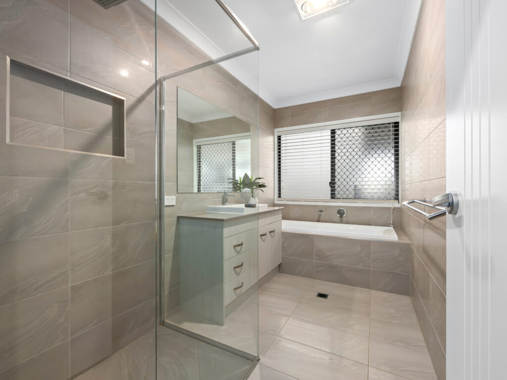 84 Owens Street, Marburg, QLD 4346