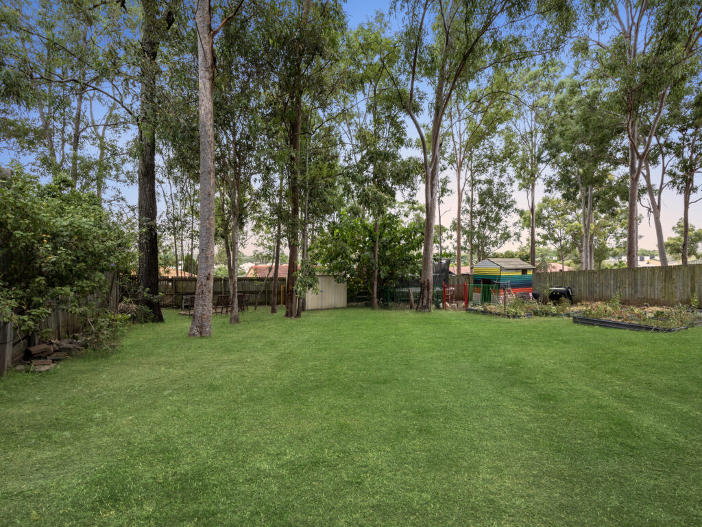 9 Brigalow Lane, Redbank, QLD 4301