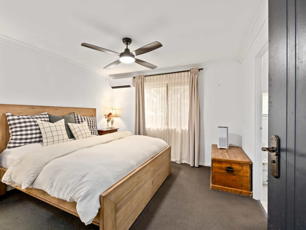 9 Brigalow Lane, Redbank, QLD 4301