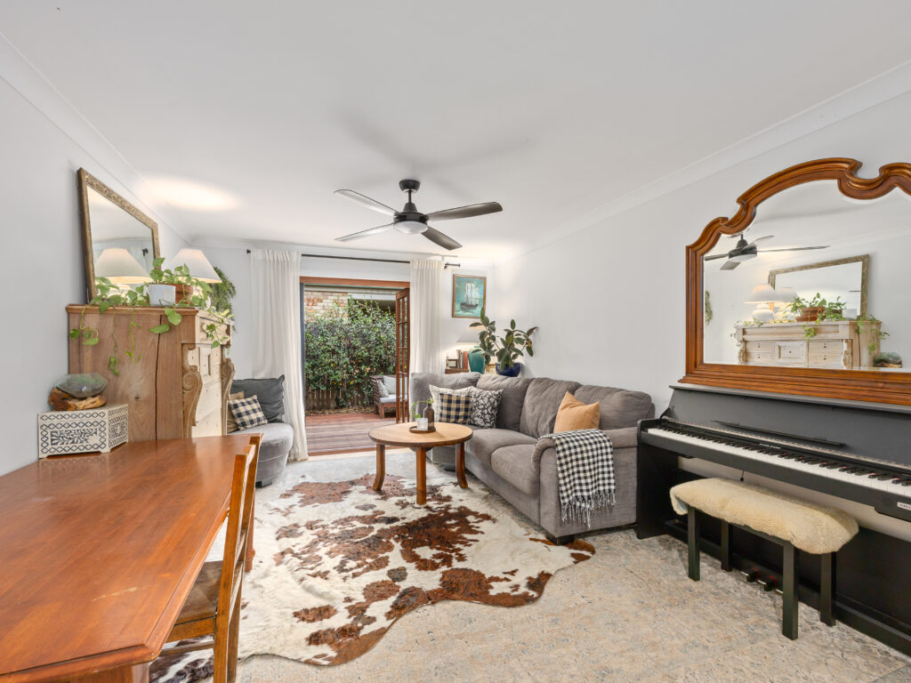 9 Brigalow Lane, Redbank, QLD 4301