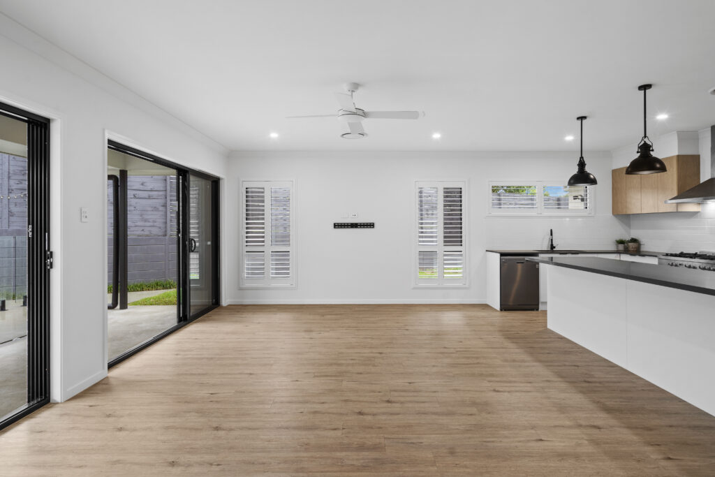1 Emma Street, Deebing Heights, QLD 4306