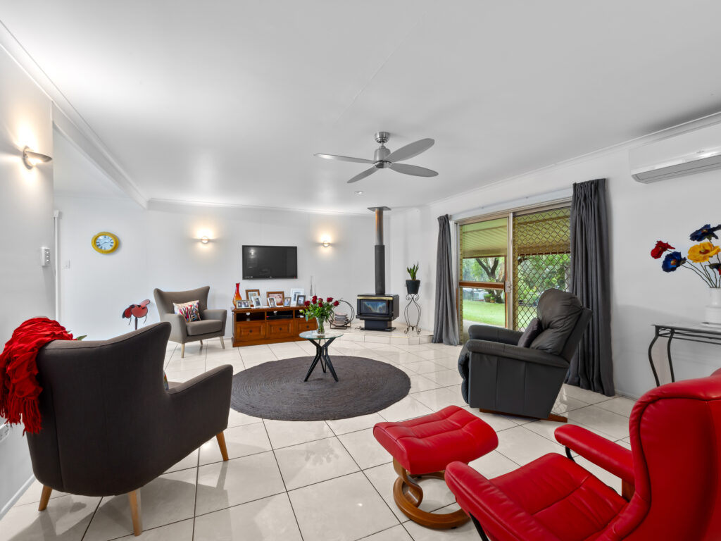 47 Hume Street, Barellan Point, QLD 4306