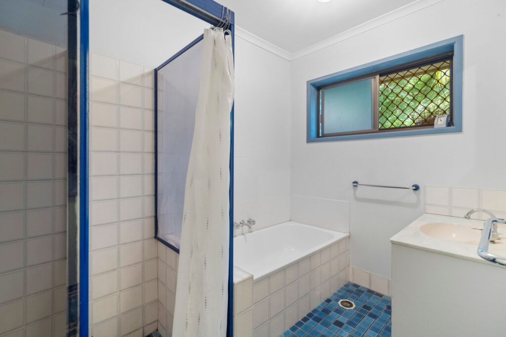 64 Aldinga Street, Redbank Plains, QLD 4301