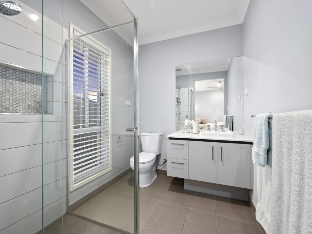 353 Providence Parade, South Ripley, QLD 4306