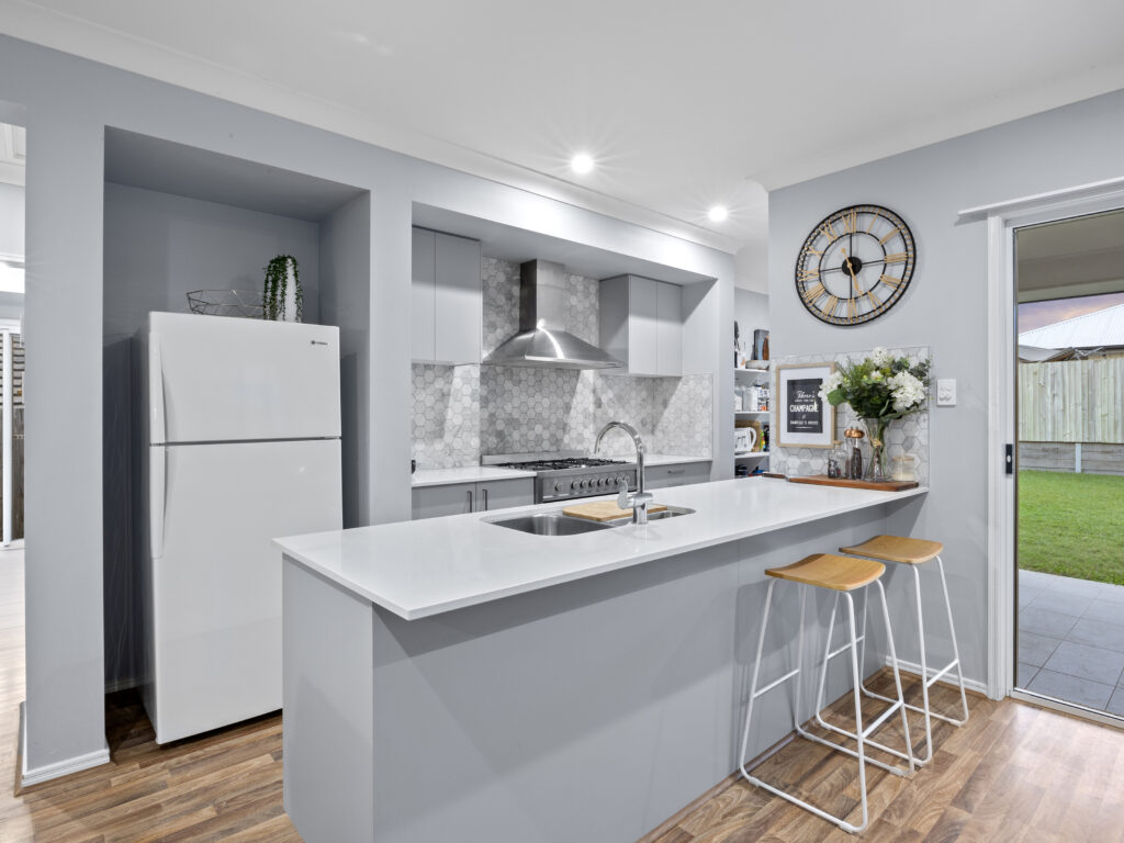 353 Providence Parade, South Ripley, QLD 4306