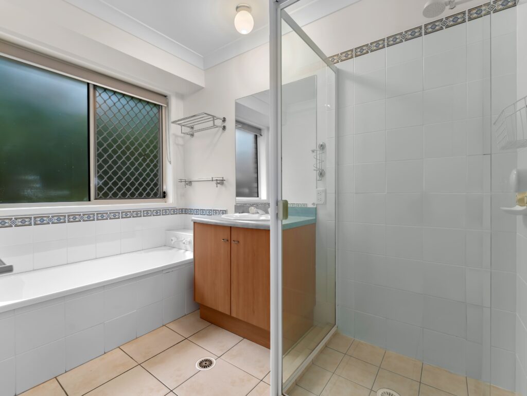 22 Alford Court, Goodna, QLD 4300