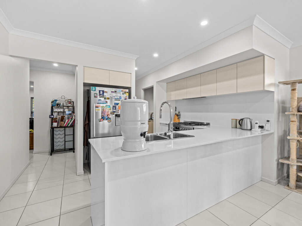 12 Acason Way, Ripley, QLD 4306